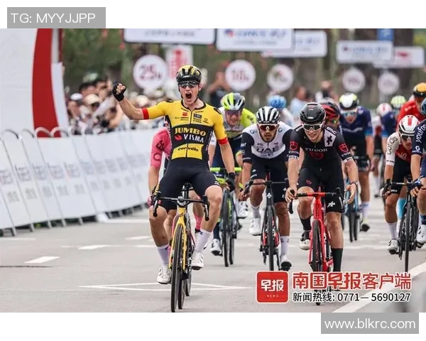 探索足球公路车的魅力与挑战让我们一起踏上激情四溢的旅程