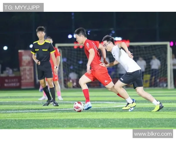 全面解析足球团队评估方法与实践提升球队整体表现的关键因素