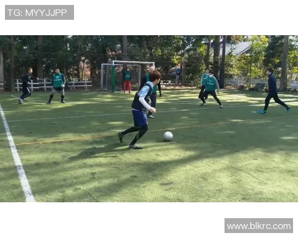 提升五人制足球基本功的有效训练方法与技巧分享 提升五人制足球基本功的有效训练方法与技巧分享