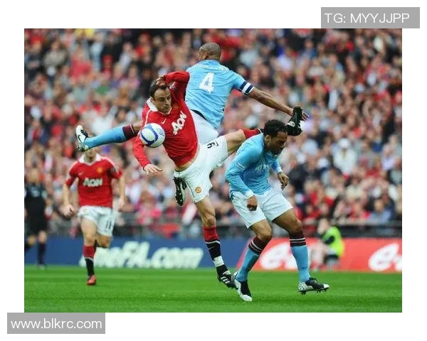 成都足球队的包夹战术分析及其对比赛结果的影响探讨