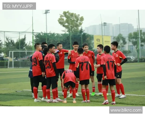 温州佳运足球：奋勇拼搏展现青春风采助力地方足球发展新篇章