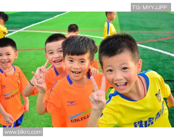 足球公测盛典即将开启全新体验等你来挑战与我们一起畅享足球激情